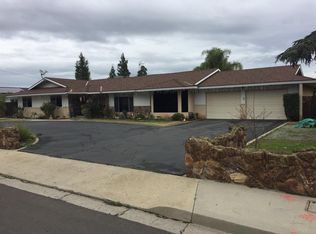 1490 Circle Dr W, Sanger, CA