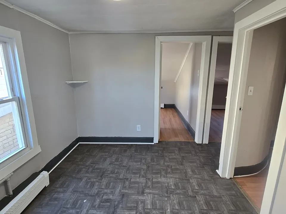 17 Elm St #3B