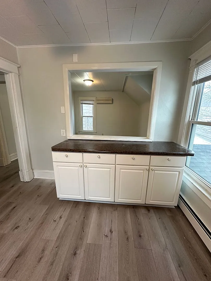 409 Collins Avenue — Photo 2