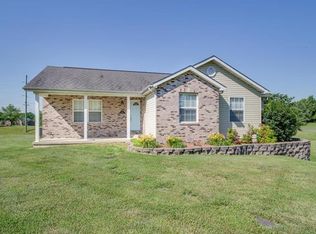 216 Woodland Dr, Edwardsville, IL 62025