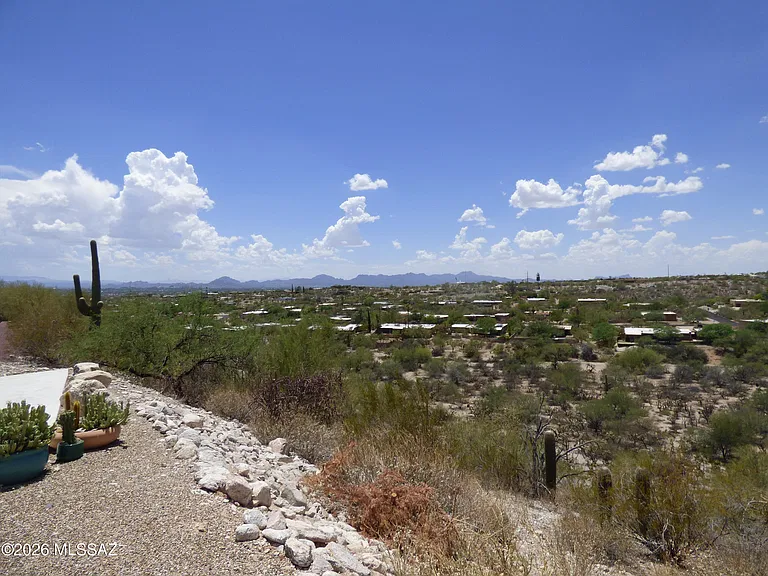 5721 E Paseo Cocospera — Photo 42