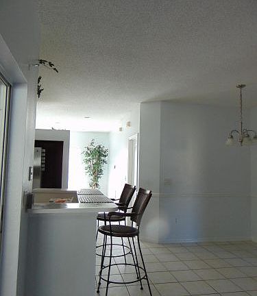 5th image of 4 Bunker Ln