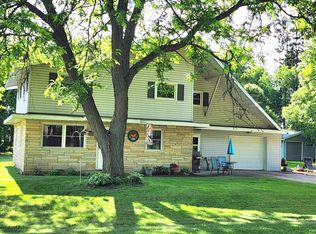 127 S 3rd Ave, Plainfield, WI 54966