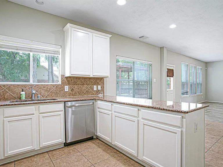 43 W Spindle Tree Cir — Photo 13