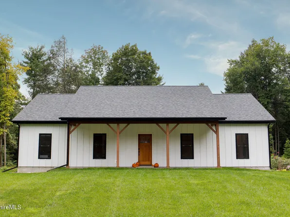 10 Terra Ferma Dr, Egremont, MA 01230