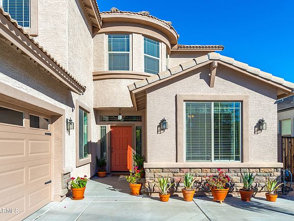2nd image of 29748 W WHITTON Avenue