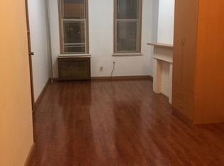 95 Driggs Ave #1L, Brooklyn, NY 11222
