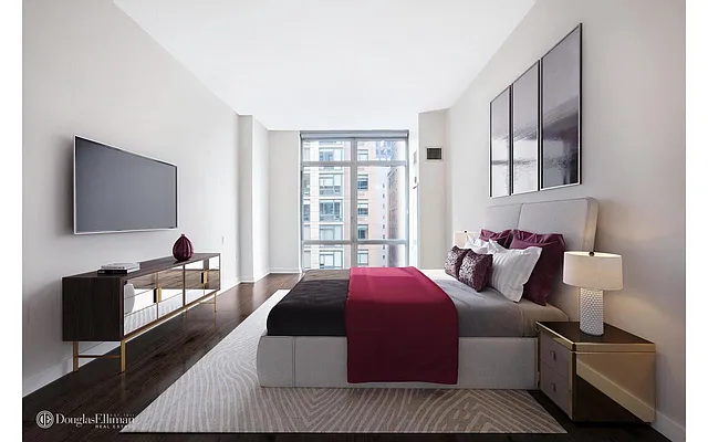 Sold by Corcoran | media 20