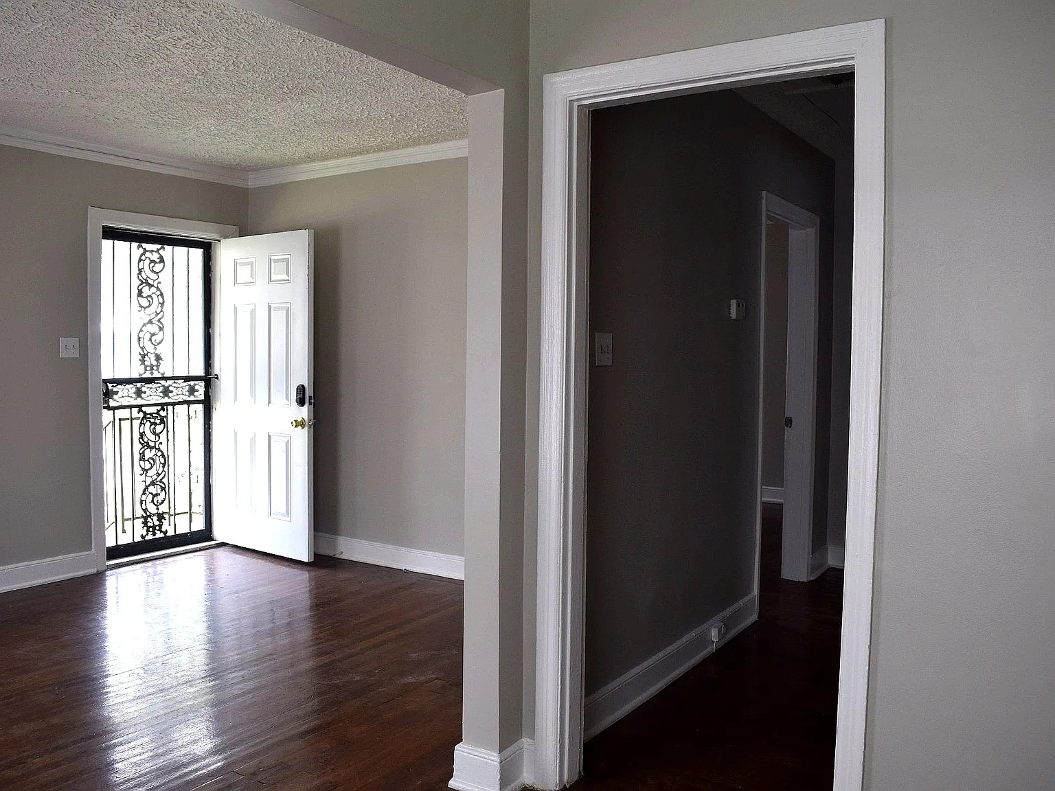 2 bed, 900 sqft, $800 — Photo 3