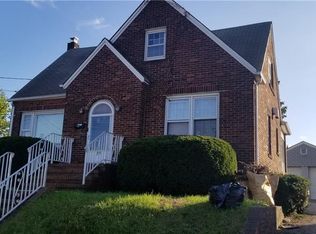 401 Summit Ave, Perth Amboy, NJ 08861