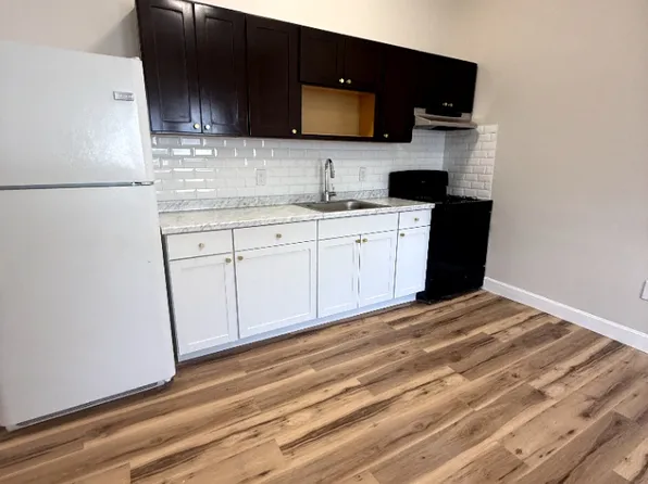 554 Prospect St #9, East Orange, NJ 07017