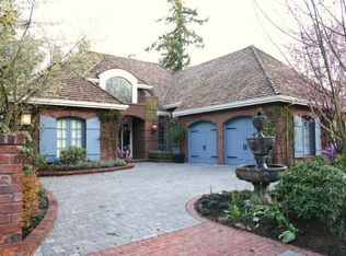 961 Terrace Dr, Lake Oswego, OR 97034