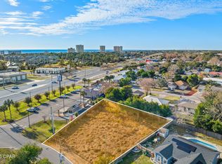 105 Armstrong Cir, Panama City Beach, FL 32413