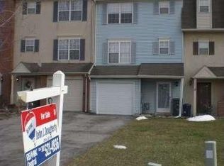 1061 Old Forge Rd, New Castle, DE 19720