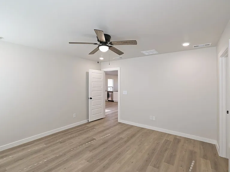 9901 Yellowhouse Ave — Photo 13