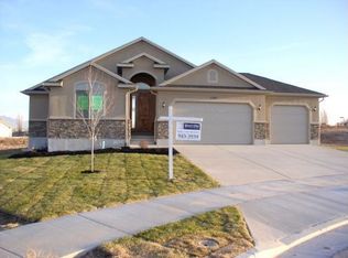 5745 W Izapa Cv, Salt Lake City, UT 84118