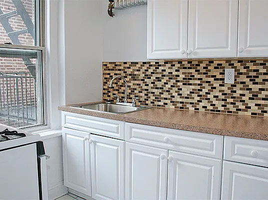 Rented by SW Queens Mezzanine | media 29