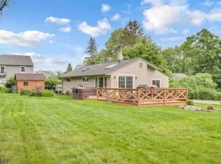 9 S Orchard Ter, Sparta, NJ 07871