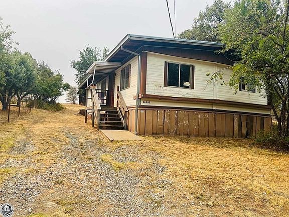 2nd image of 18255 Willow Ave