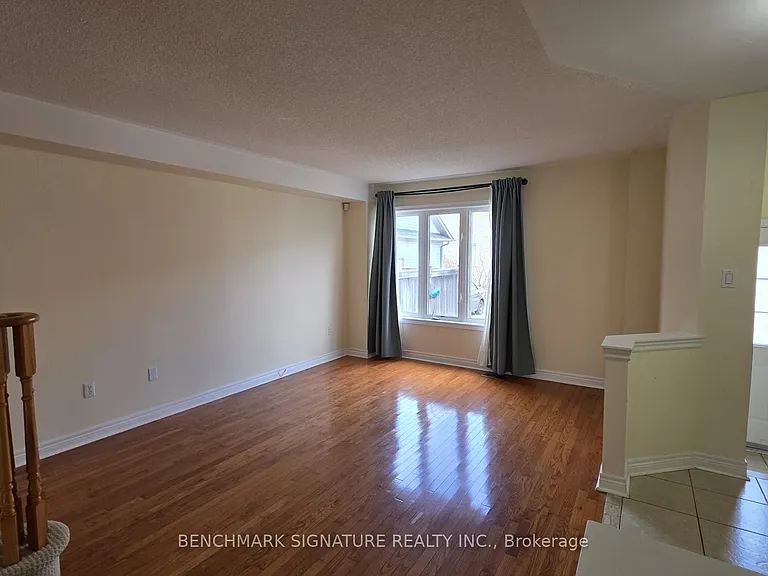 2030 Bur Oak Ave — Photo 16
