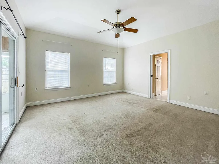 724 Ladner Dr — Photo 45