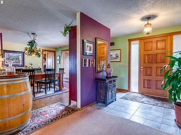 5th image of 16195 NE Leander Dr