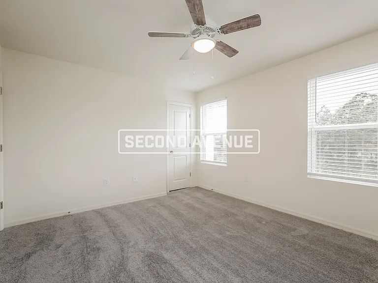 1912 Tanager Ave — Photo 13