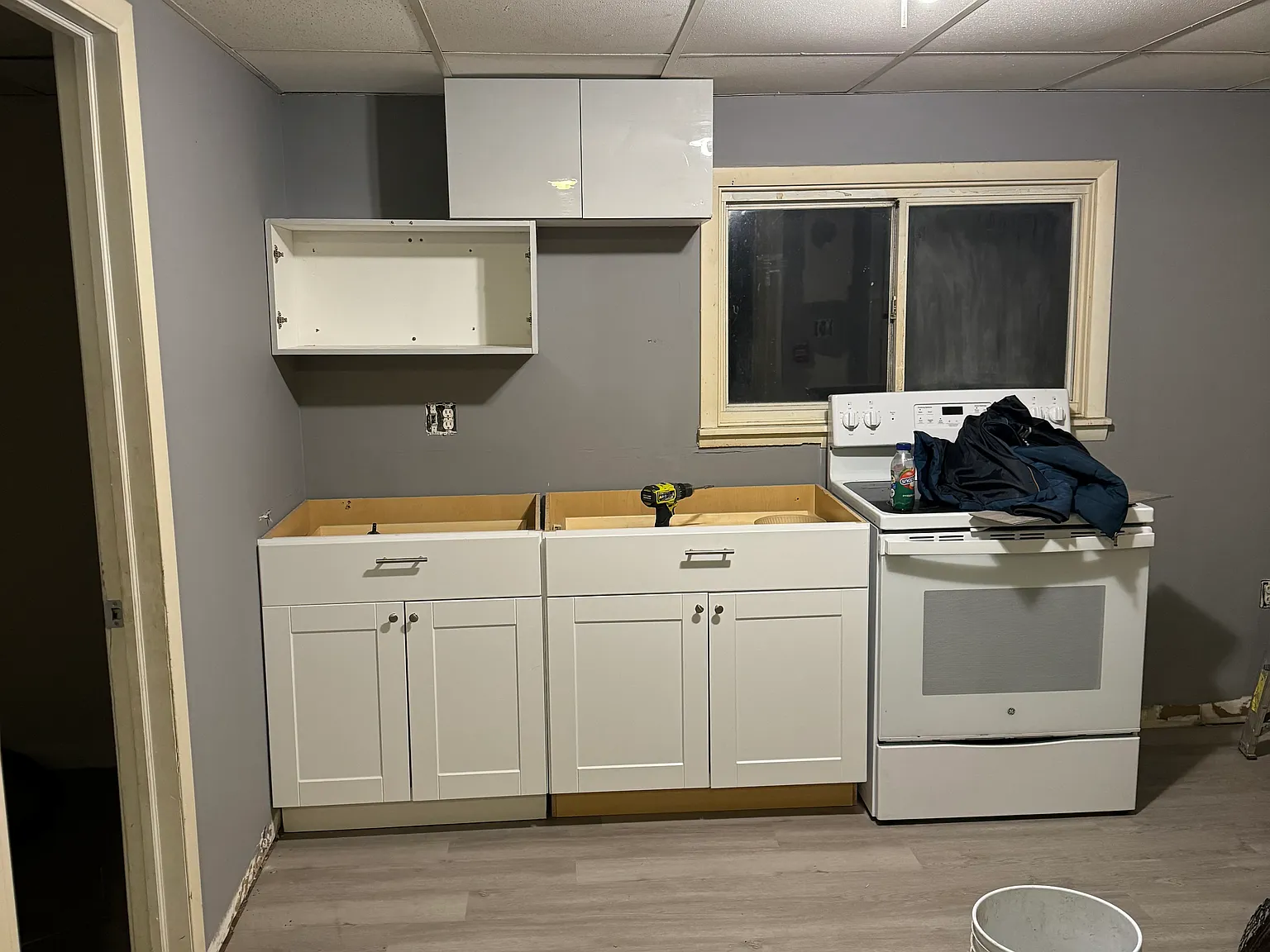 2 bed, 800 sqft, $1,300 — Photo 1