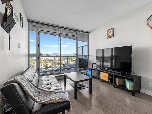 4th image of 11967 80th Ave #603