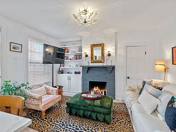 4th image of 4 Phillips St APT 3