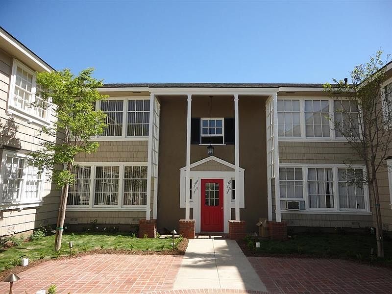 1st image of 314 1/2 N Hollywood Way #1-2