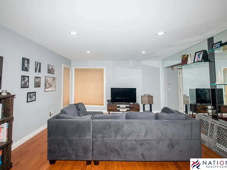 37709 Glengrove Dr — Photo 13