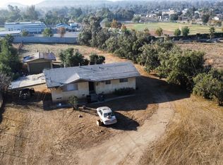 21327 Pinewood St, Perris, CA 92570