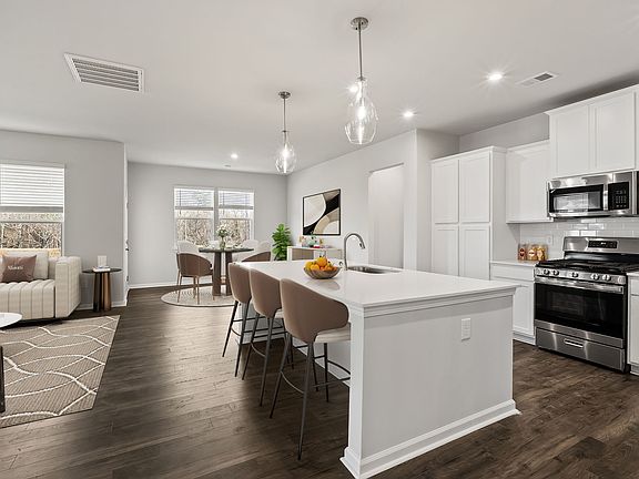 7th image of this home