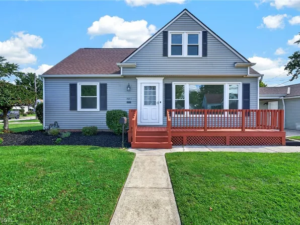 401 E 288th St, Willowick, OH 44095