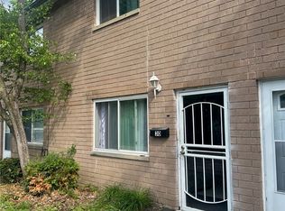 797 Babbitt Rd APT 30, Euclid, OH 44123