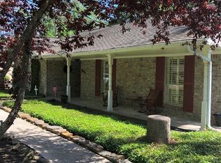 6611 Blue Hills Rd, Houston, TX 77069