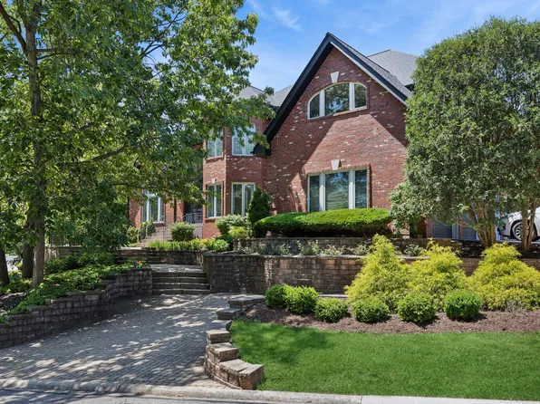 14460 Raneys Ln, Orland Park, IL 60462