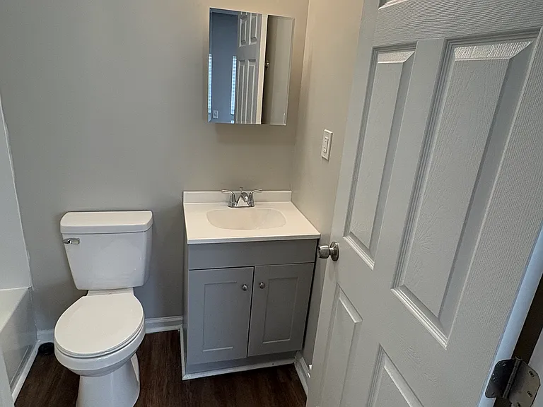 5210 Main St #302 — Photo 9
