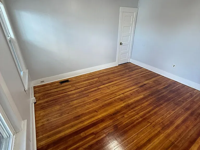 664 Main St — Photo 7