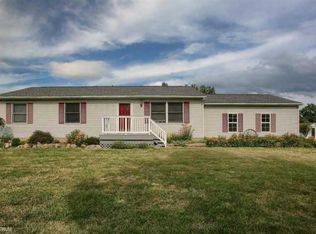 1954 Berville Rd, Allenton, MI 48002