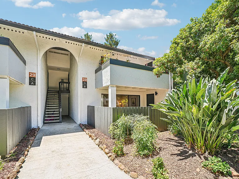 Summerwood Apartments — Photo 35