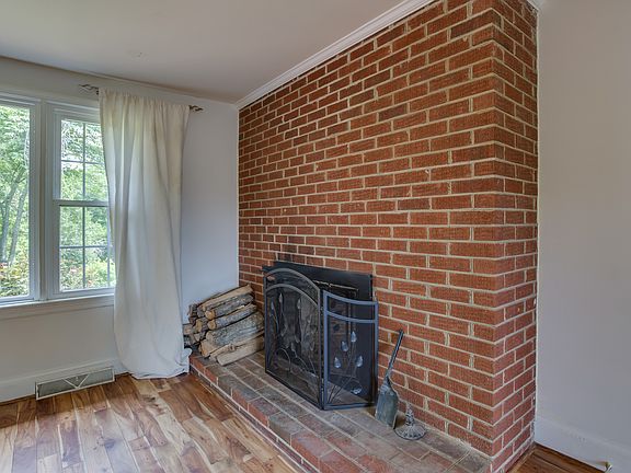 Family Room Fire Place