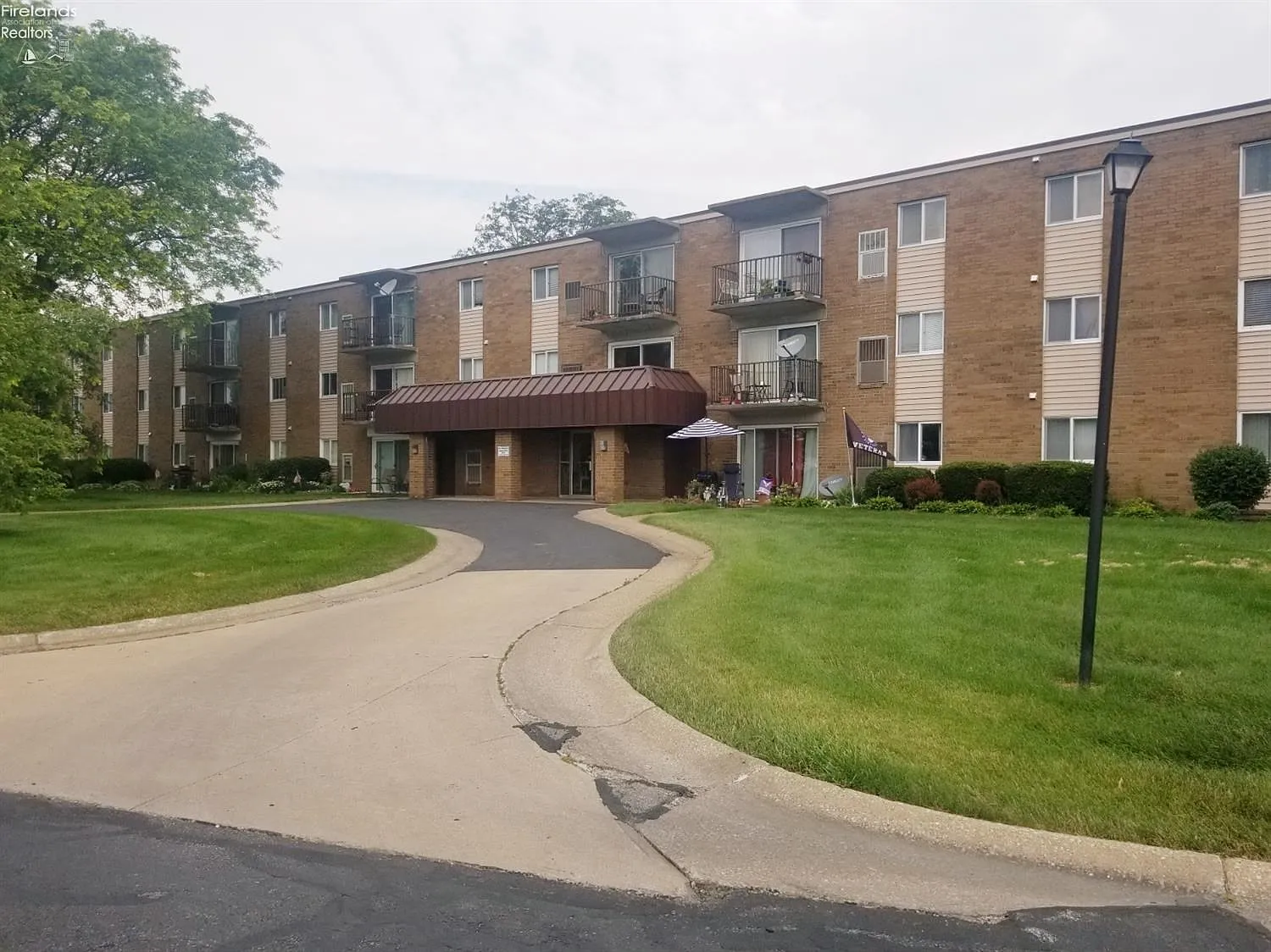 1305 S Lake Wilmer Dr photo 1