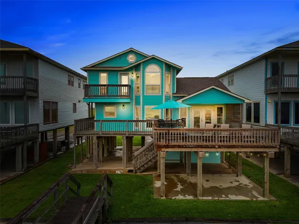 2406 Blue Water Hwy, Freeport, TX 77541