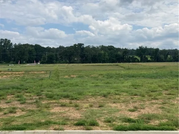 1304 Twisted Oak Way, Greenwood, AR 72936