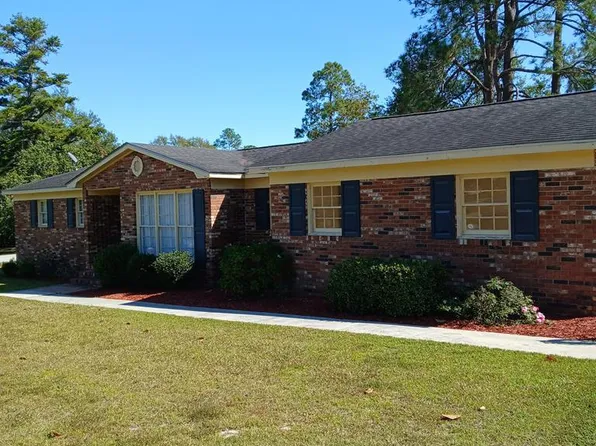 208 Nesmith Way, Statesboro, GA 30458