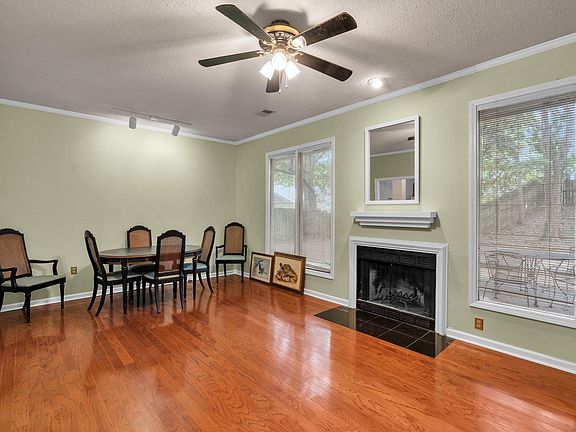 4th image of 1164 Hunters Lake Dr