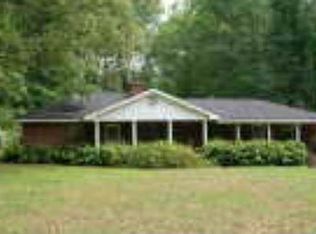 320 Pine Cir, Monroe, GA 30655