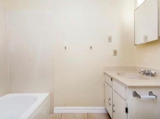 4328 Downs St, Metairie, LA 70001